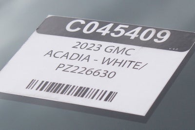 2023 GMC Acadia Denali